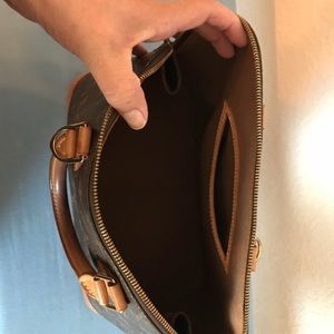 Louis Vuitton Alma Mm